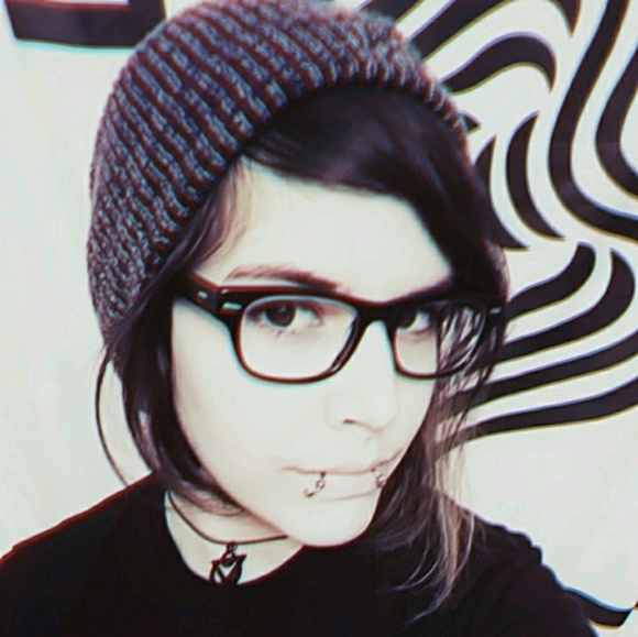 Meet your Posher, Rachael - Picture 1 of 1